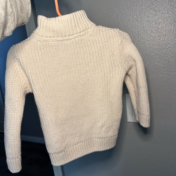 Children’s Place 1/4 zip Toddler - Picture 4 of 4